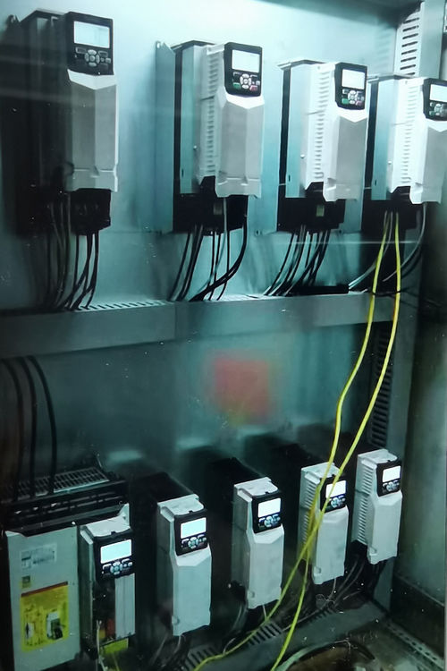 Najnowsze blogi firmy Jak napęd zmiennej częstotliwości Inomax oszczędza więcej energii dla Twojej aplikacji?
